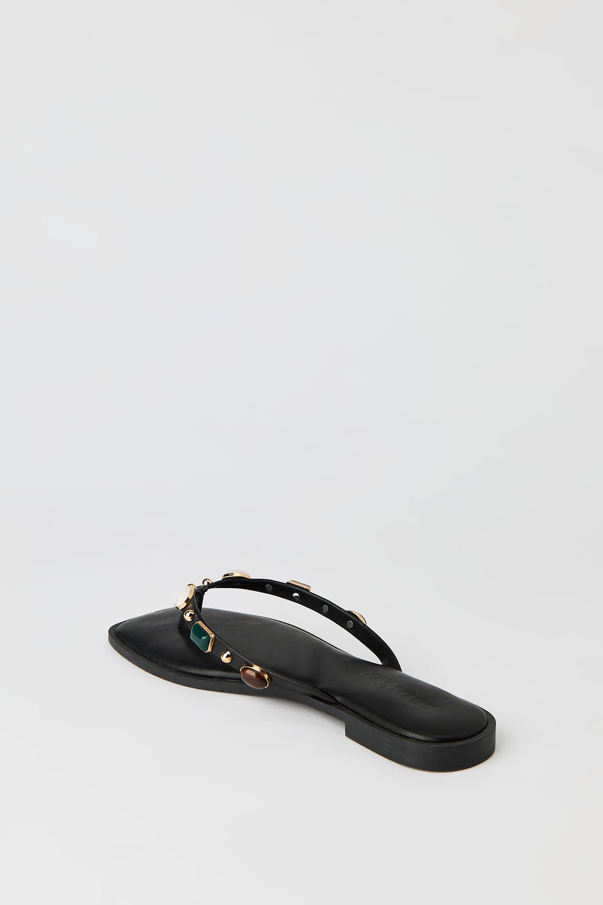 Alt View 3. Gem Band Thong Sandal - Black