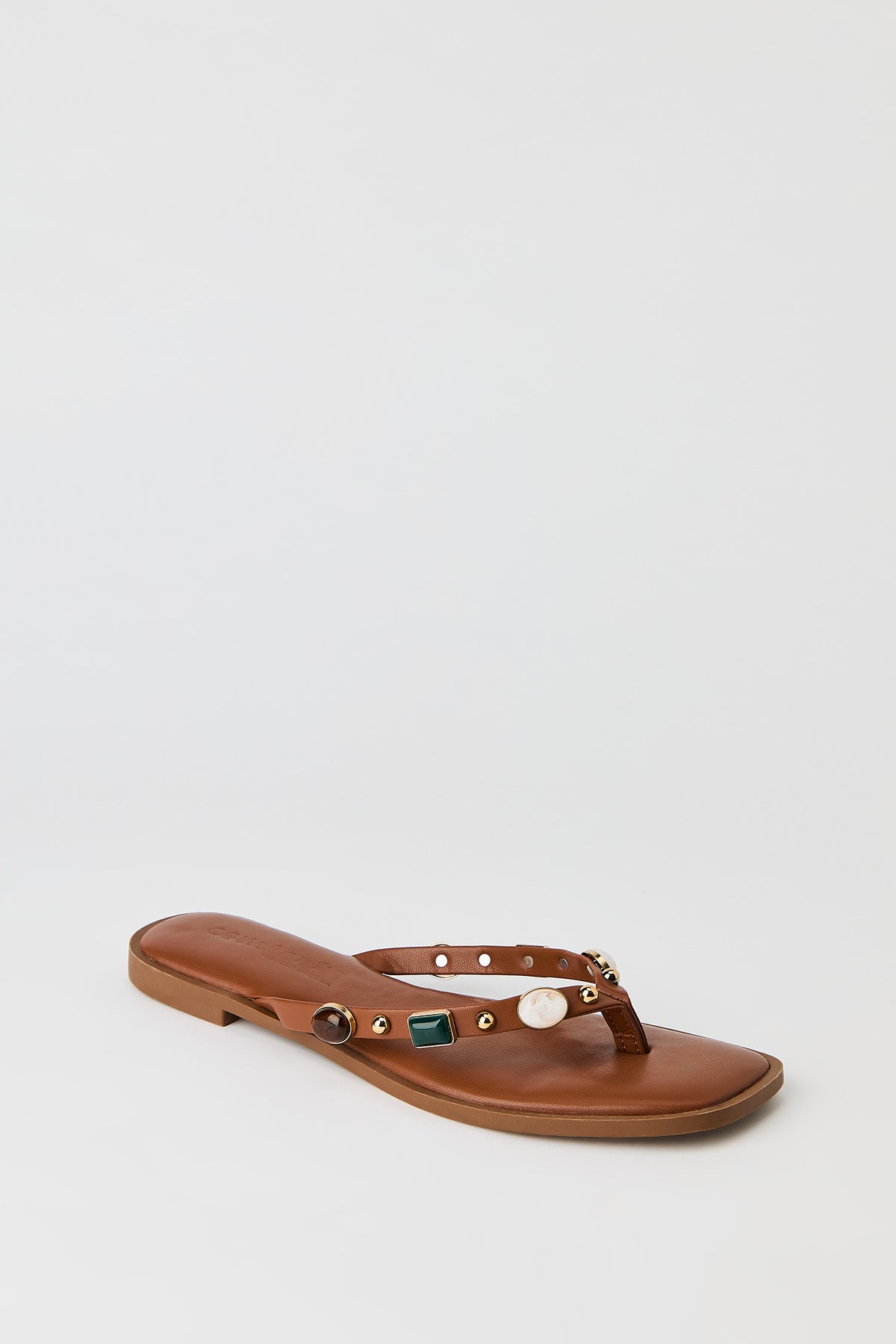 Alt View 2. Gem Band Thong Sandal - Camel