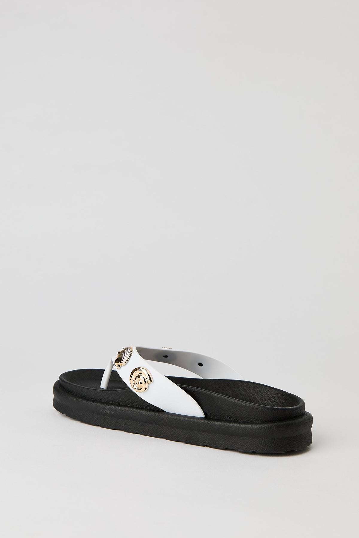 Alt View 3. Faux Leather Shell Charm Sandal - White