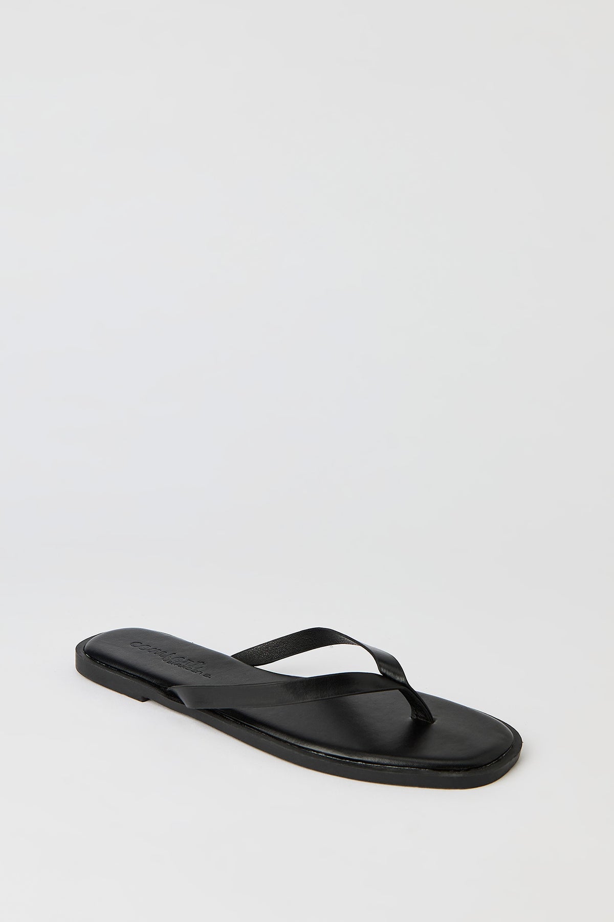 Alt View 2. Thong Sandal - Black