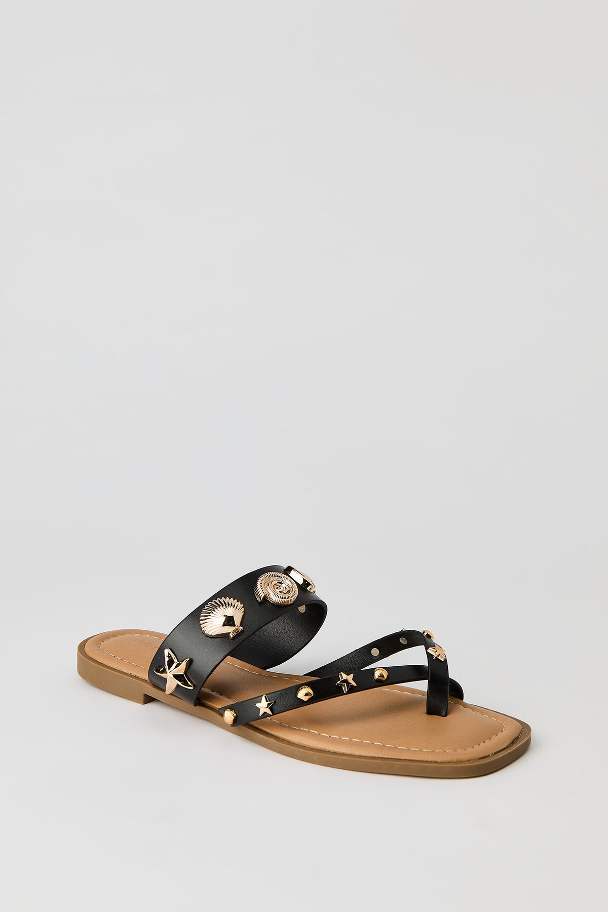Alt View 2. Shell Charm Toe Loop Sandal - Black