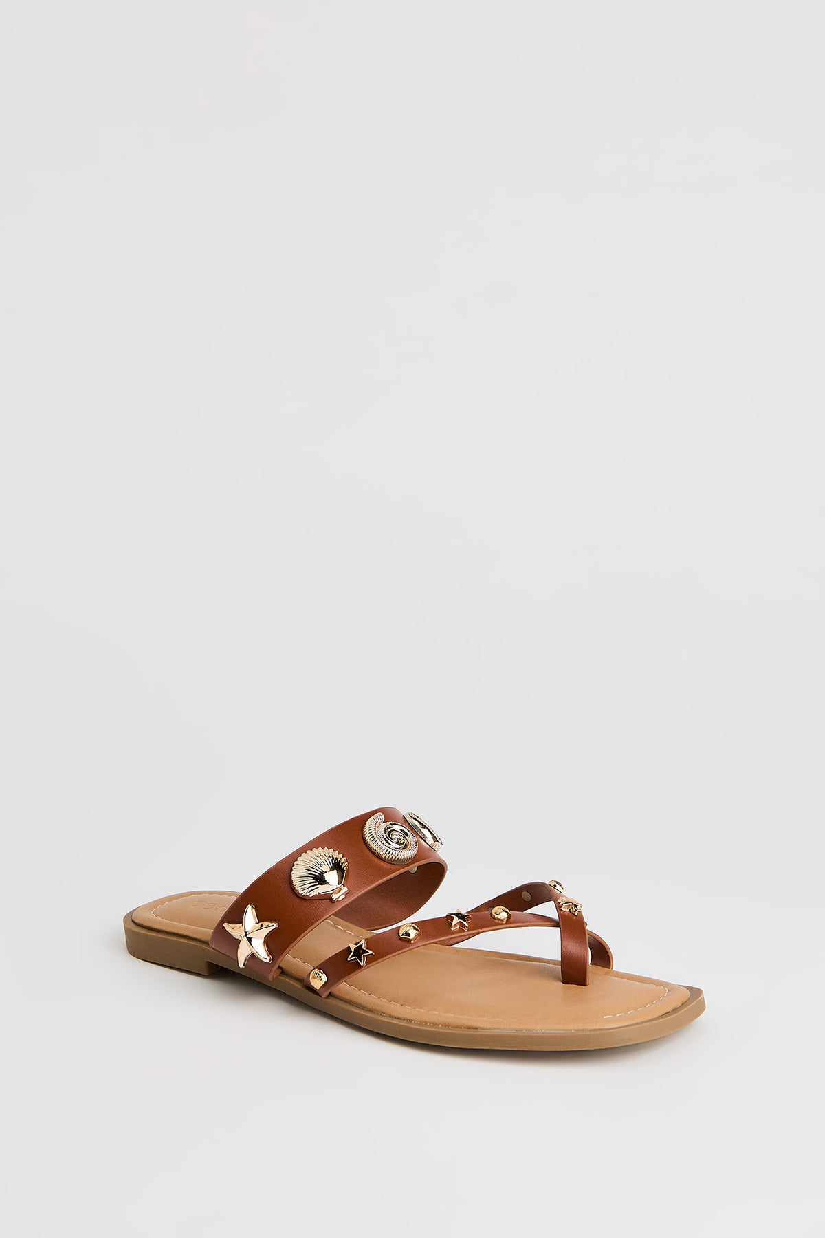 Alt View 2. Shell Charm Toe Loop Sandal - Camel