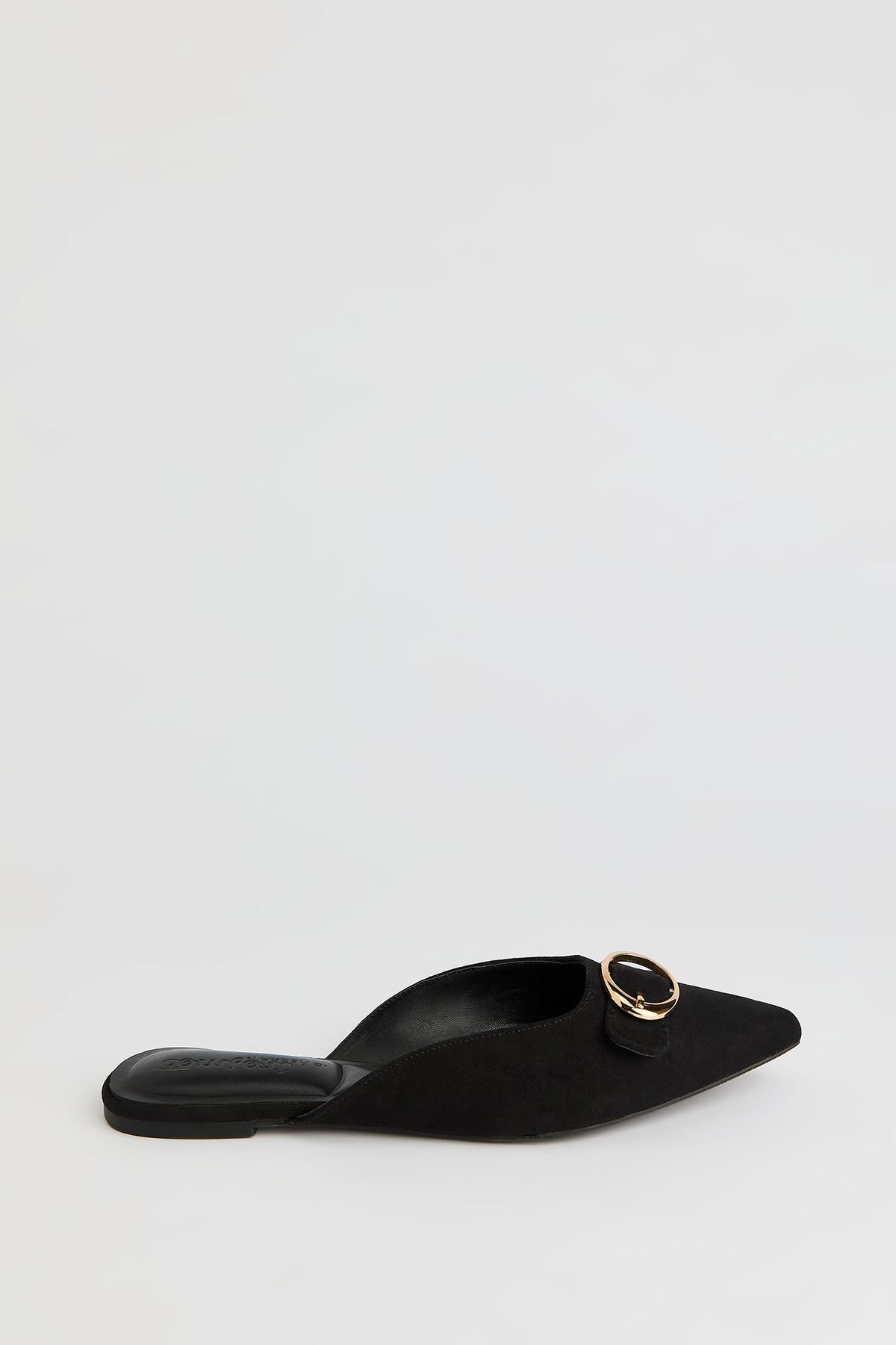 Pointed Toe Buckled Shoe - Black