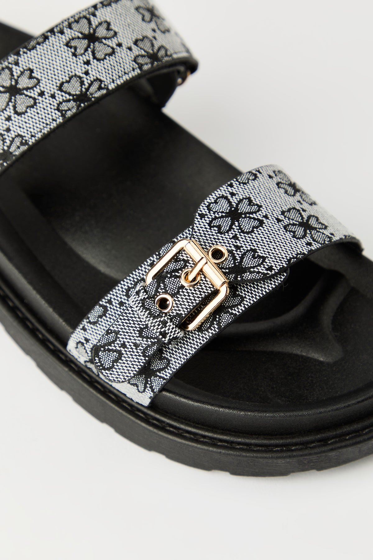 Alt View 6. Printed Velcro Sandal - Natural