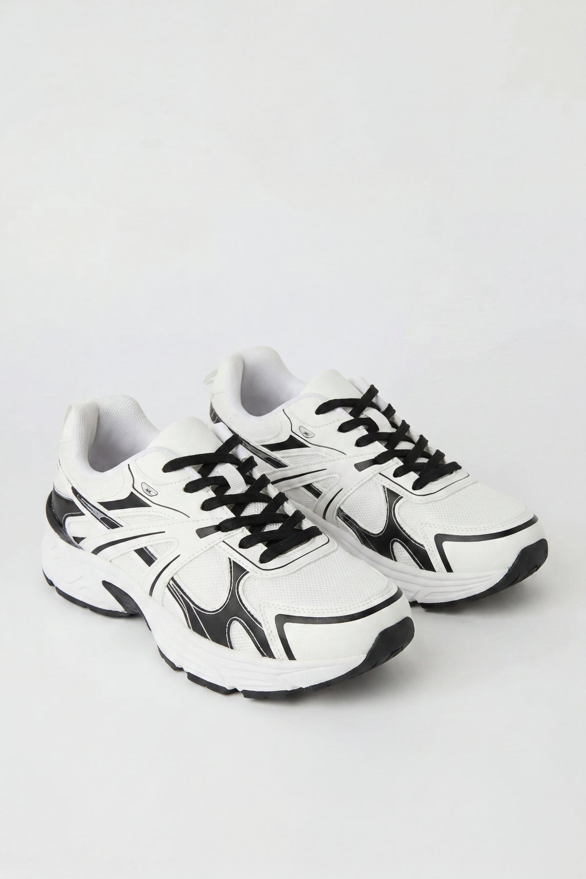 Alt View 2. Chunky Running Shoe - White