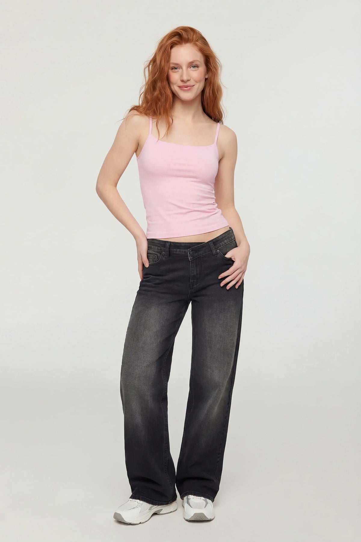 Braless Scoop Neck Cami - Pink