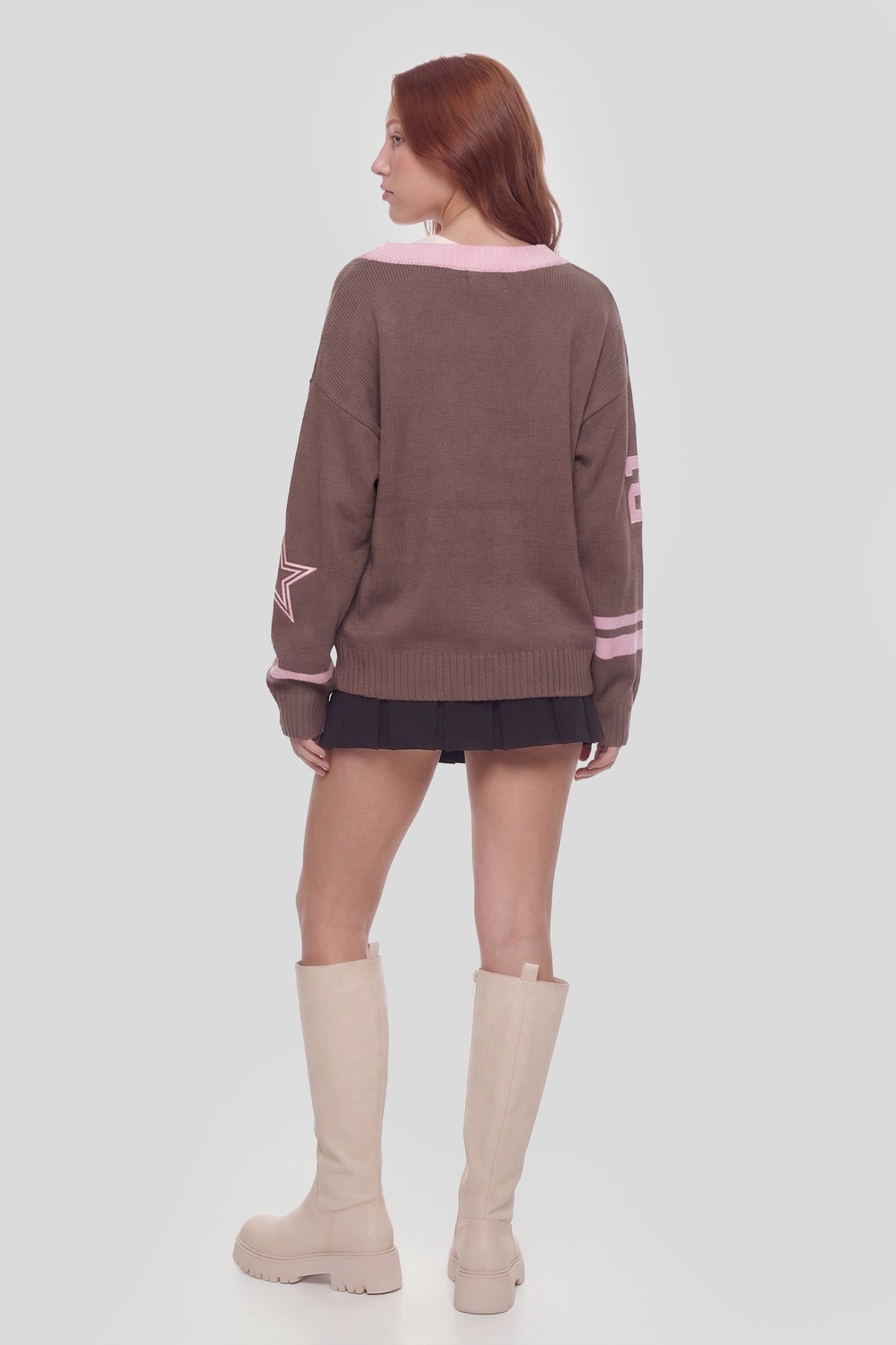 Alt View 2. Oversized V-Neck Varsity Sweater - Brown