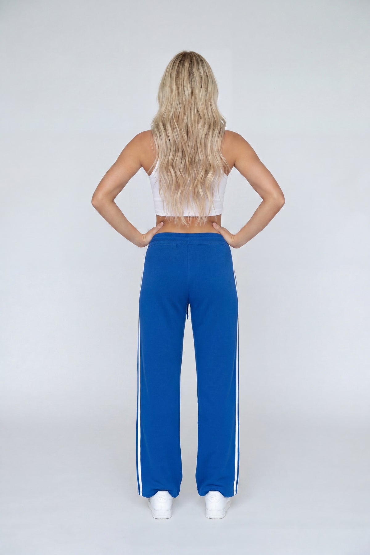 Alt View 3. Fleece Barrel Sweatpant - Royal Blue