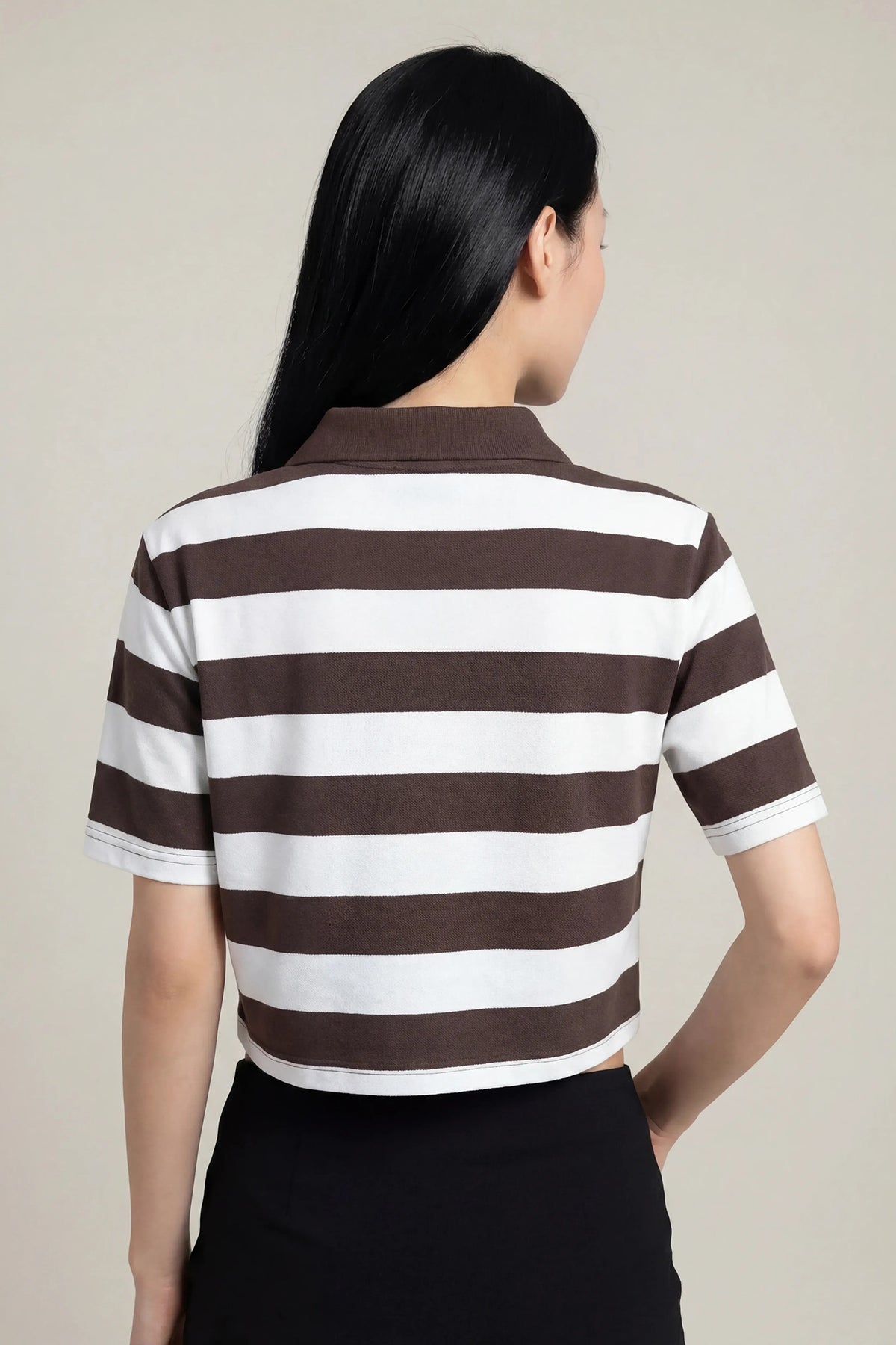Alt View 2. Embroidered Boxy Polo - Brown