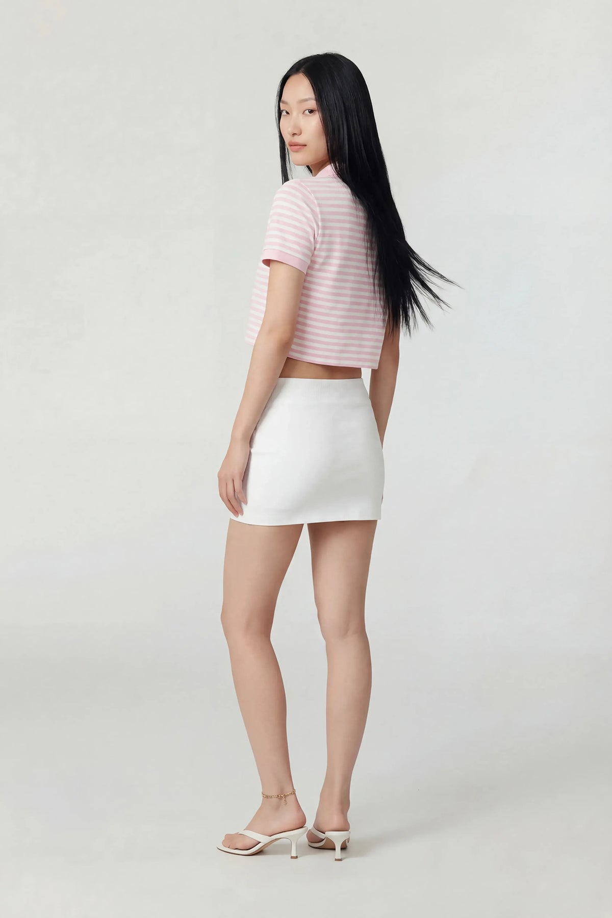 Alt View 2. Embroidered Boxy Polo - Pink