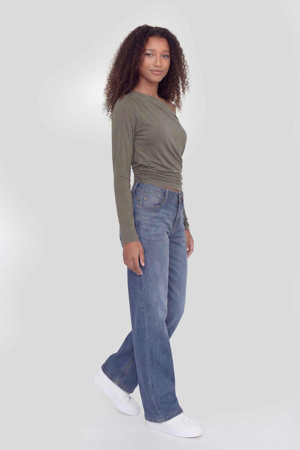 Alt View 2. Off Shoulder Cinched Long Sleeve Top - Green