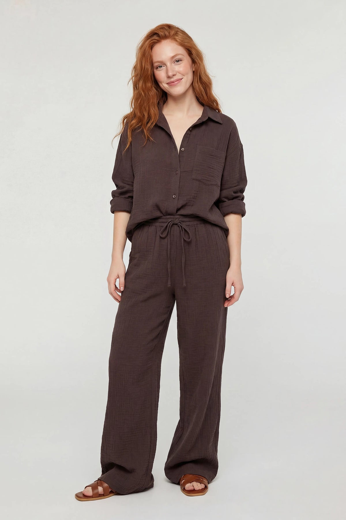 Textured Drawstring Pant - Brown