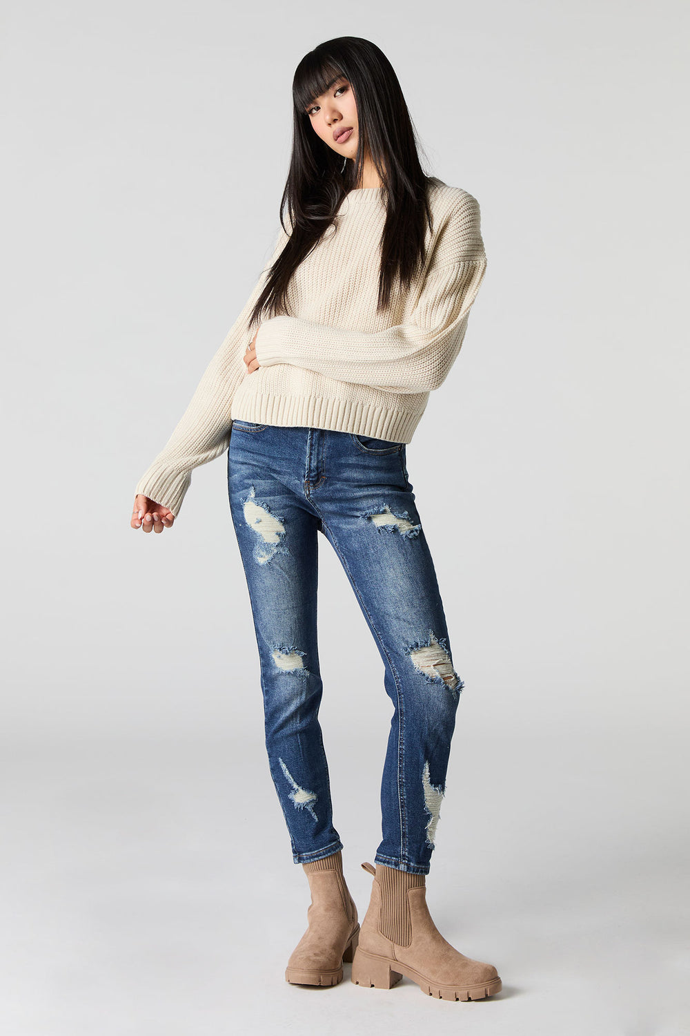 Distressed Capri Skinny Jean Distressed Capri Skinny Jean 1