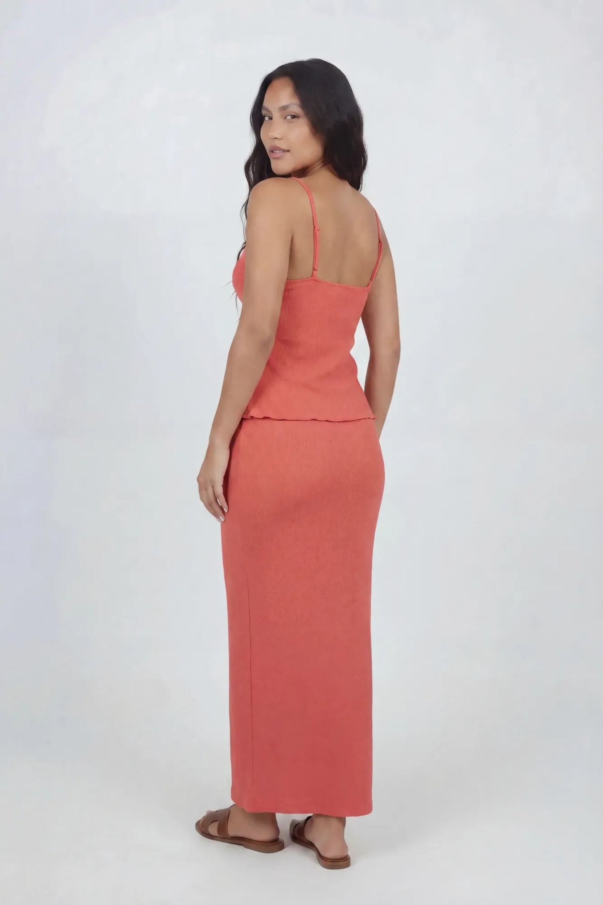 Alt View 2. Knit Flyaway Tank & Maxi Skirt Set - Red