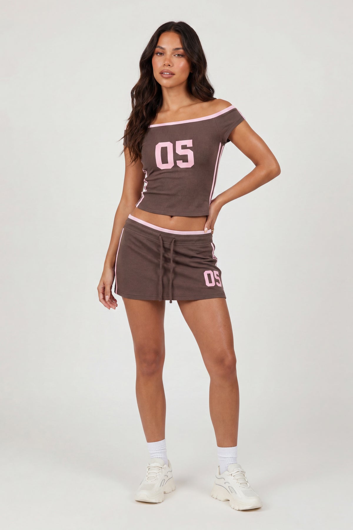 Alt View 2. Graphic Off Shoulder Top & Mini Skirt Set - Brown