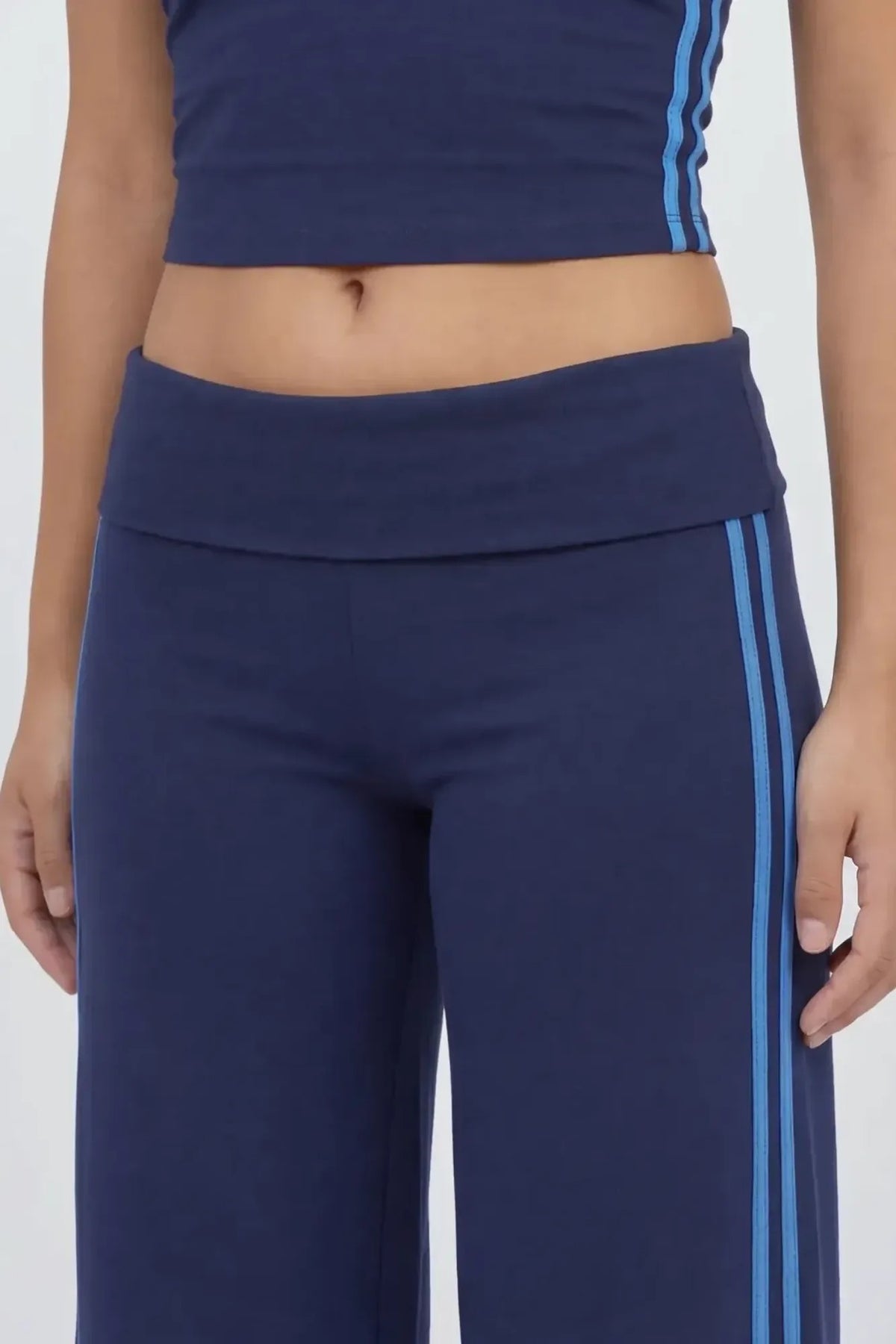 Alt View 4. Active Side Stripe Tube Top & Pant Set - Navy