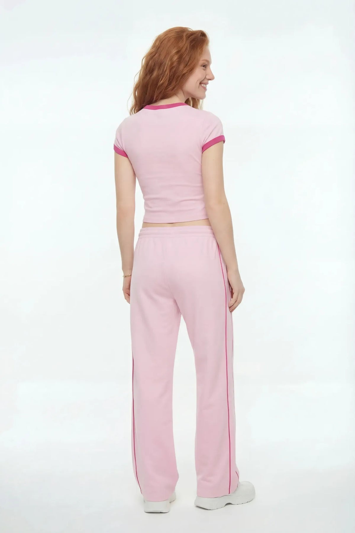 Alt View 4. New York Graphic T-Shirt & Wide Leg Pant Set - Pink