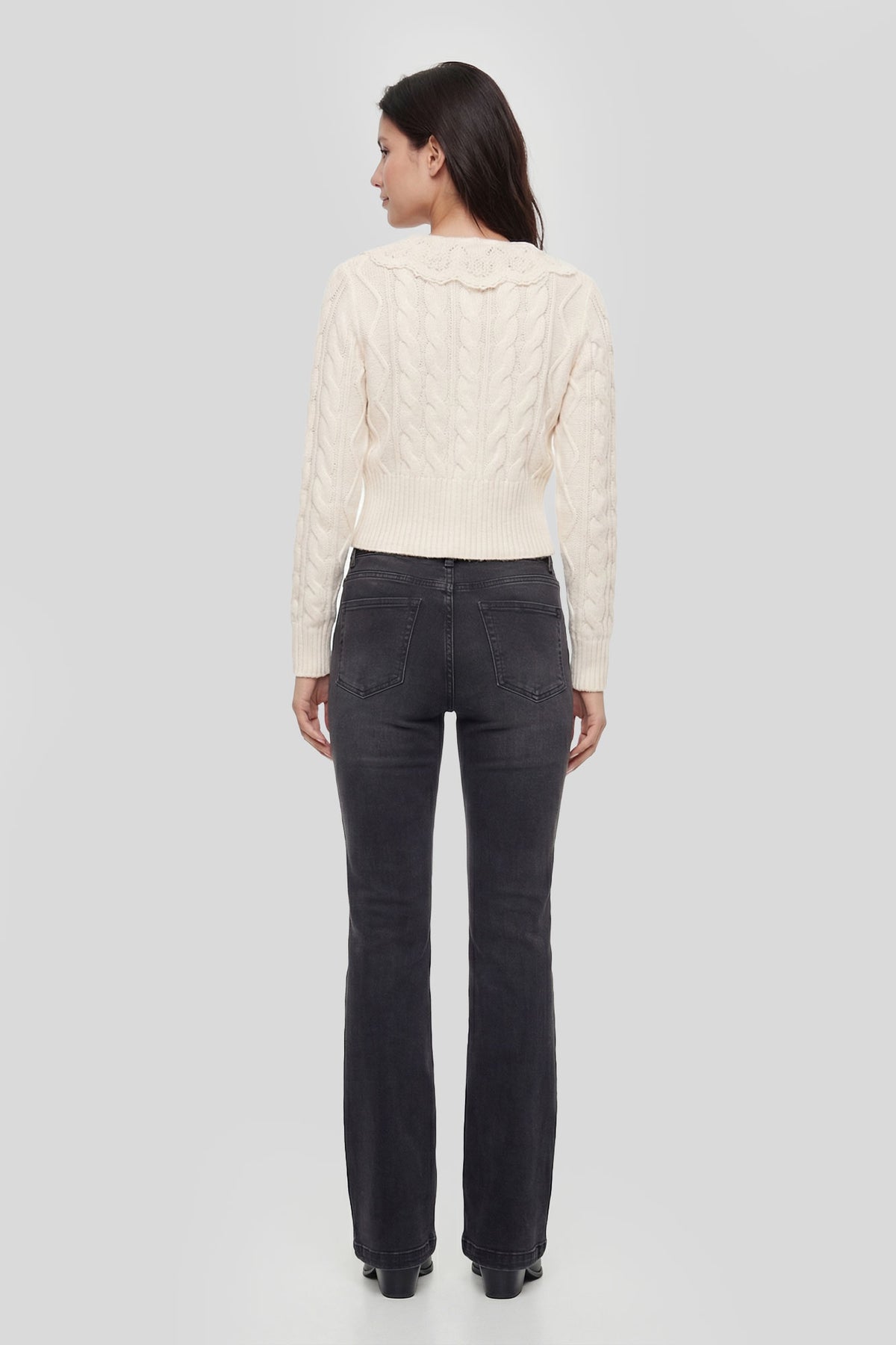 Alt View 2. Lace Collar Cable Knit Cardigan - Cream