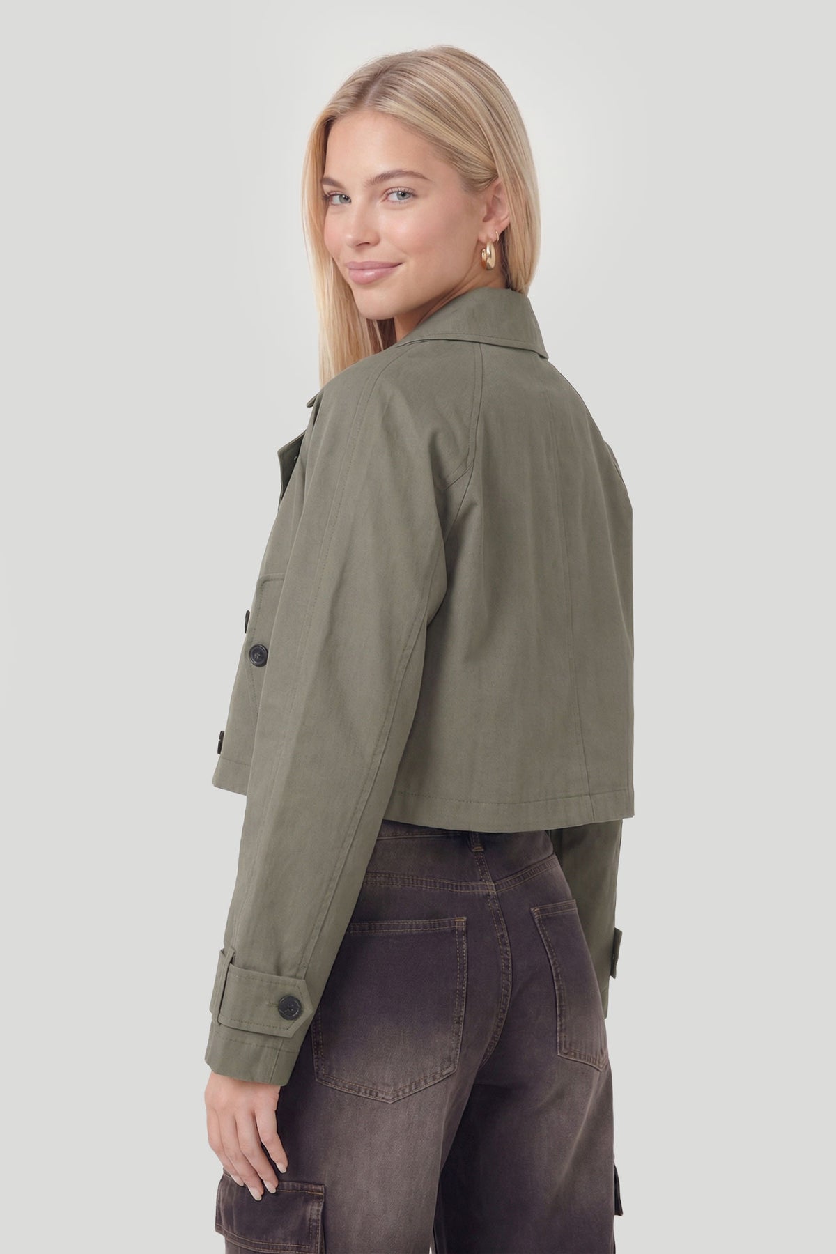 Alt View 2. Cropped Trench Coat - Green