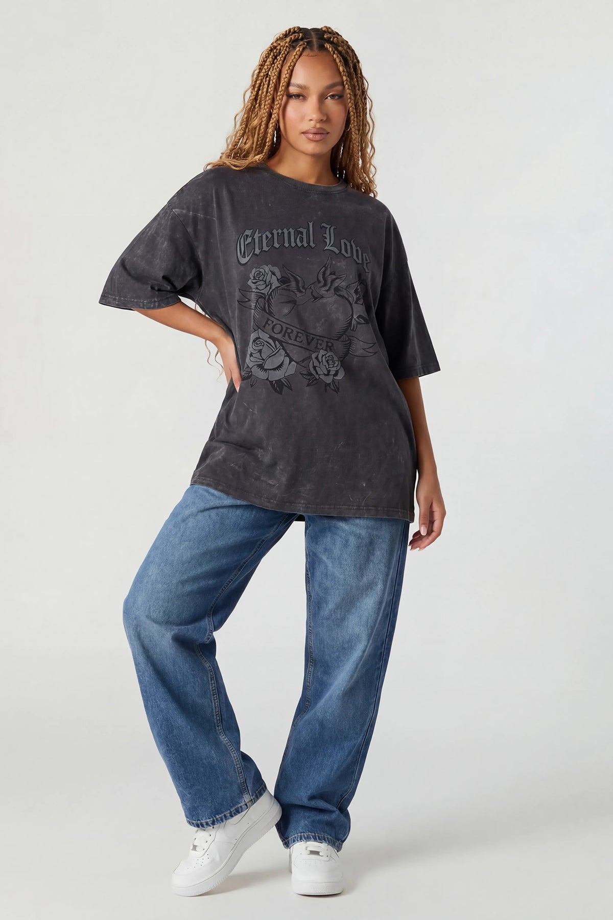 Alt View 3. Oversized Graphic Washed T-Shirt - Charcoal