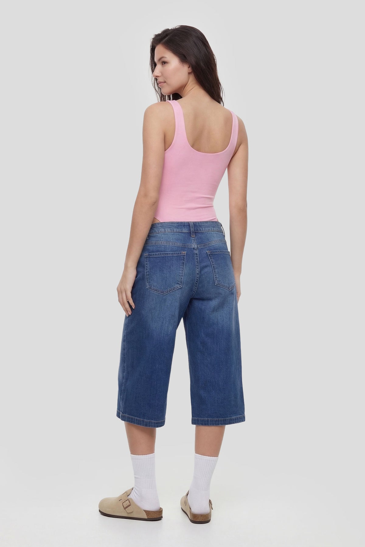 Alt View 2. Seamless Square Neck Bodysuit - Pink