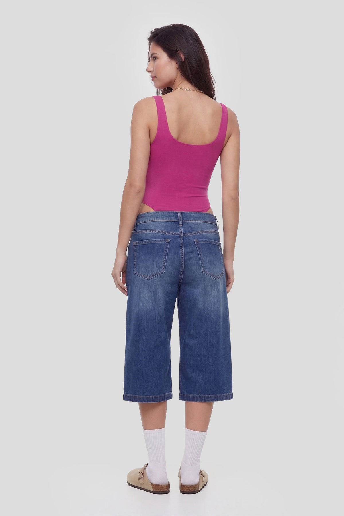 Alt View 2. Seamless Square Neck Bodysuit - Fuchsia