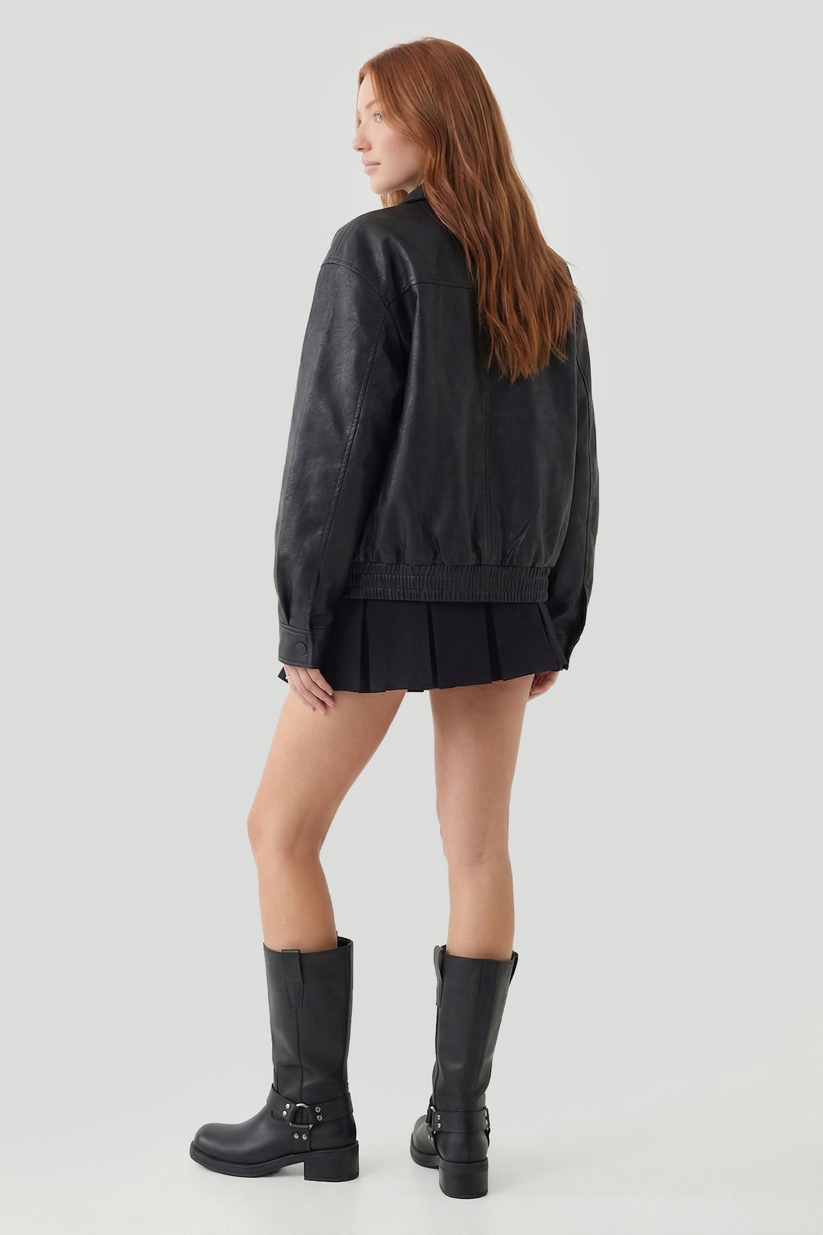 Alt View 2. Faux Leather Bomber Jacket - Black
